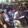 Sejumlah caleg saat demo ke Panwaslu